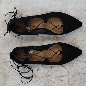 Mossimo Supply Co black lace-up textile flats rubber soles size 8 Like New…